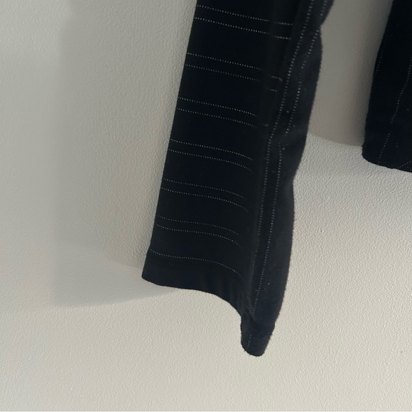 Lululemon Forme Jacket Size Medium - Picture 6 of 6